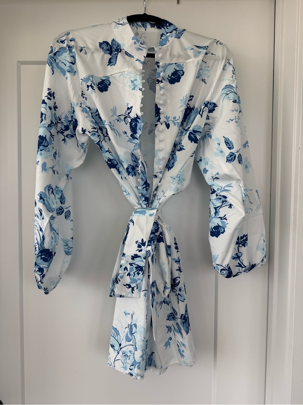 Floral Satin Tie-Waist Robe - White with Blue Floral
